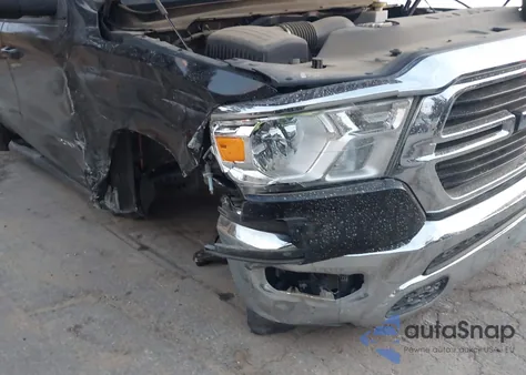 2021 Ram 1500 Big Horn 4X2 5'7 Box from USA, damaged, VIN 1C6RREFT7MN630657